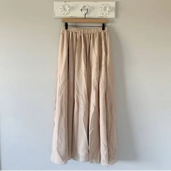 Tan Long A-Line Skirt with Elastic High Waist Elegant Casual Long Skirt_Spring - Picture 3 of 6